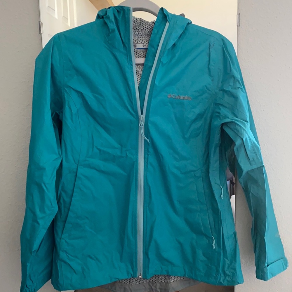 Columbia rain jacket